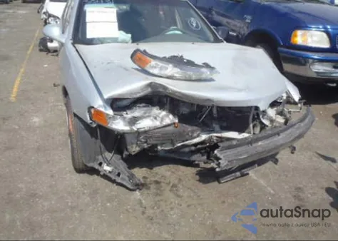 2000 Nissan Altima Xe/Gxe/Se/Gle z USA, uszkodzony, nr VIN 1N4DL01D7YC239202